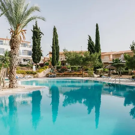2 Bedroom Townhouse On Very Popular With Pool View * Paphos